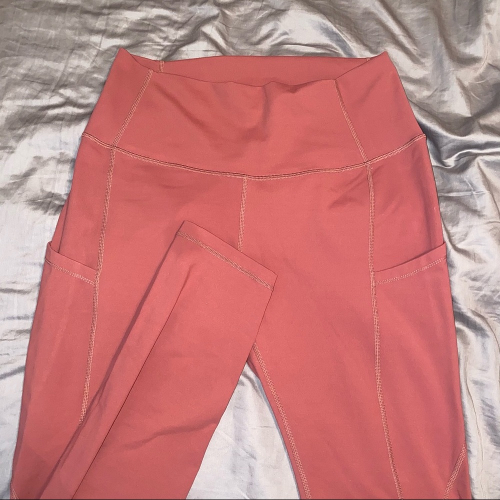 TSL COLLECTION ARI POCKET LEGGINGS